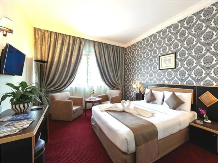 Jonrad Hotel Dubai Eksteriør billede